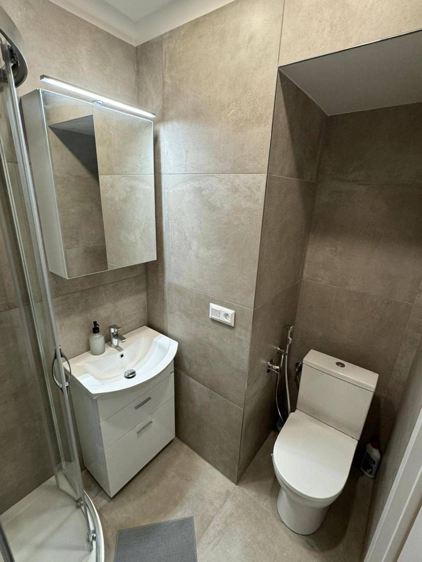 Cool With Small Balcony Near Florenc Appartamento Praga